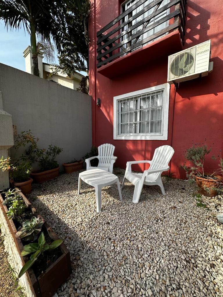 Posada Costa Del Sol Colón Exteriör bild