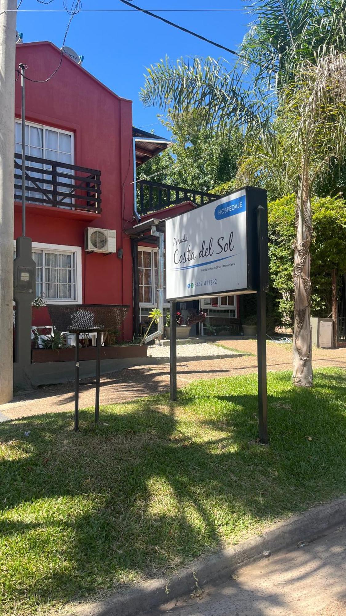 Posada Costa Del Sol Colón Exteriör bild